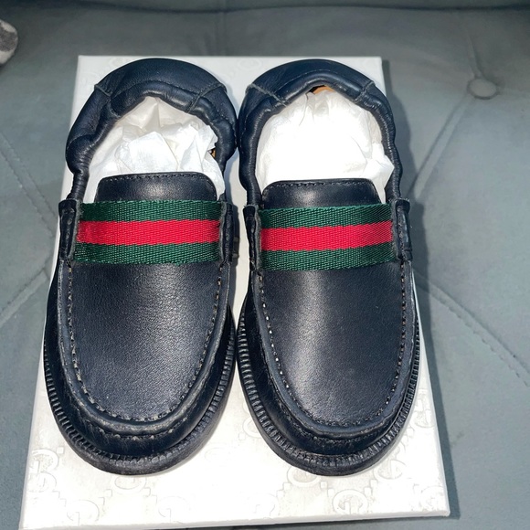 Kids Gucci leather loafers 🖤